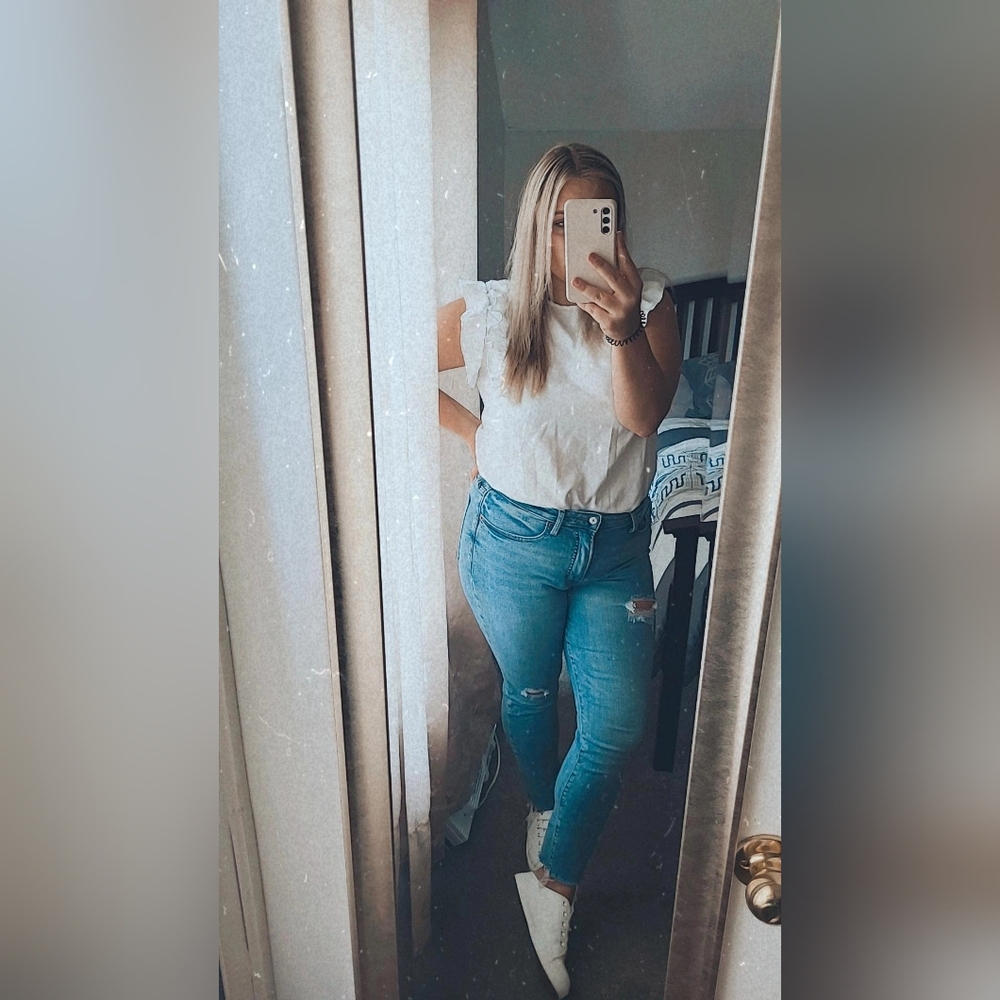 Meet your Posher, Samantha